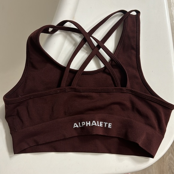 Alphabets amplify sports bra - Picture 2 of 3